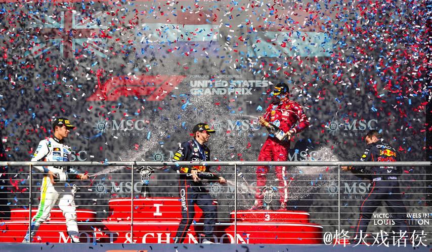F1美国站:维斯塔潘杆位夺冠 诺里斯亚军勒克莱尔第3 F1美国站:维斯塔潘杆位夺冠 诺里斯亚军勒克莱尔第3